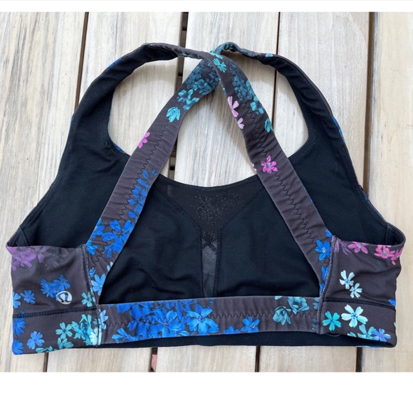 Lululemon In A Flash Bra - Picture 3 of 4